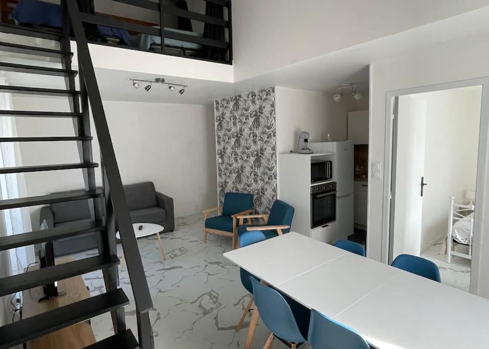 Appartement Vue Sur La Charente Soubise Exteriör bild